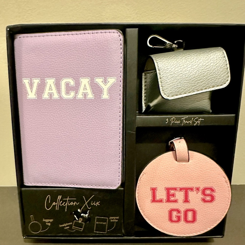 Collection Xiix 3 Pc. Vacation Passport Luggage Tag Accessory Set purple NWT